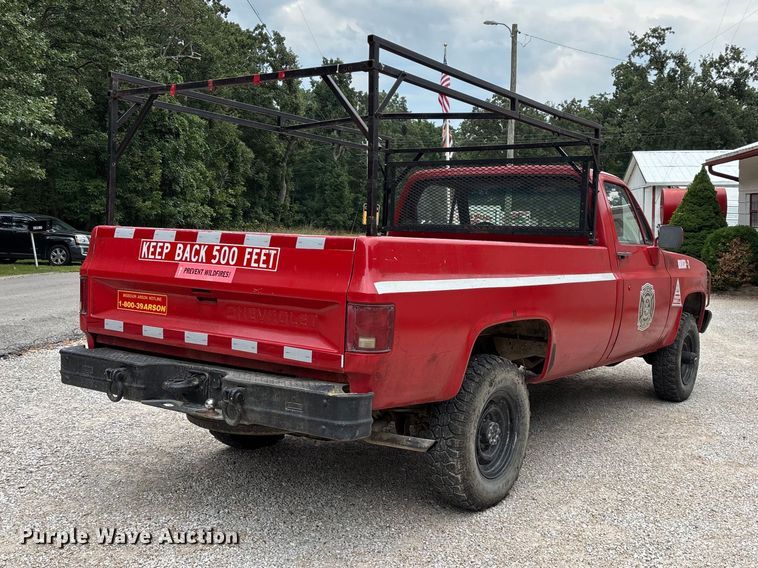 1986 Chevrolet D 30 Pickup Truck - photo 5