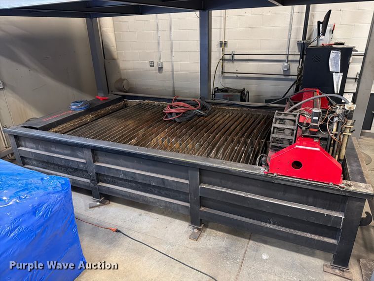 Lincoln Torchmate Plasma Cutting Table - photo 2