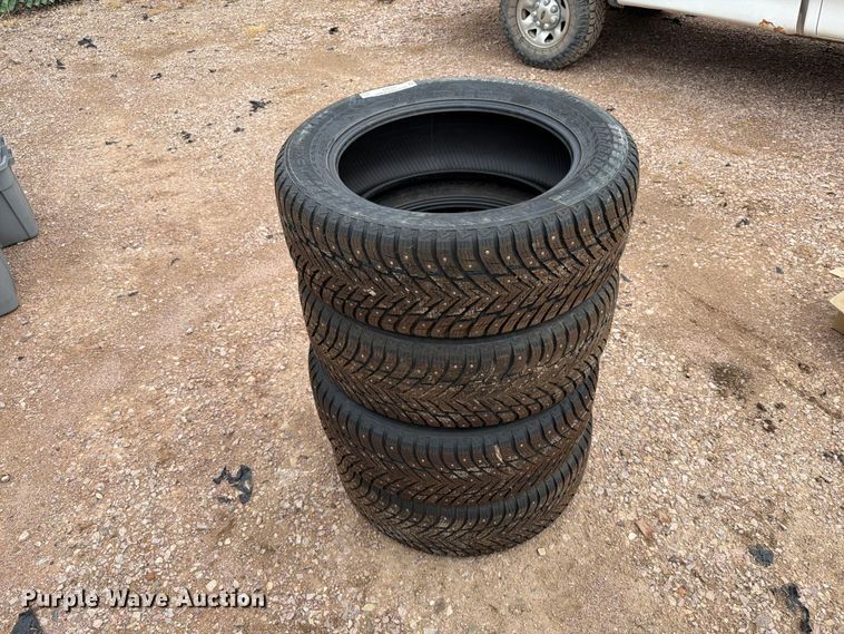 (4) Nokian 255/55R20 Tires - photo 2