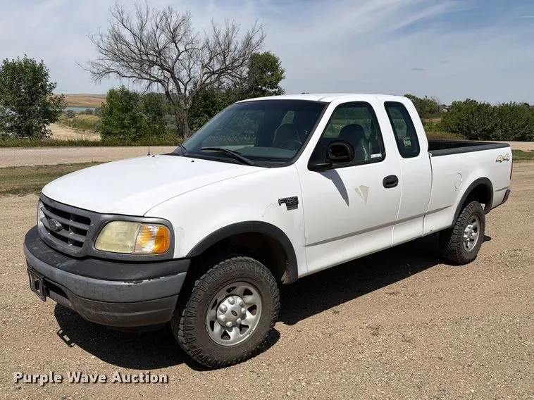 2002 Ford F150 Ext. Cab Pickup Truck
