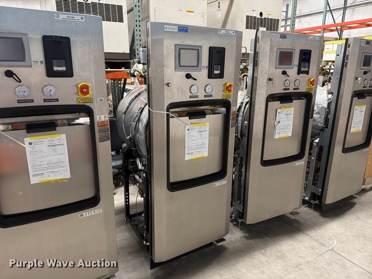 Steris AMSCO 250LS Steam Sterilizer - photo 3