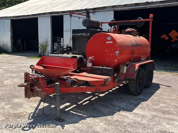 2011 Duraco Inc. 125DJT Pothole Patcher