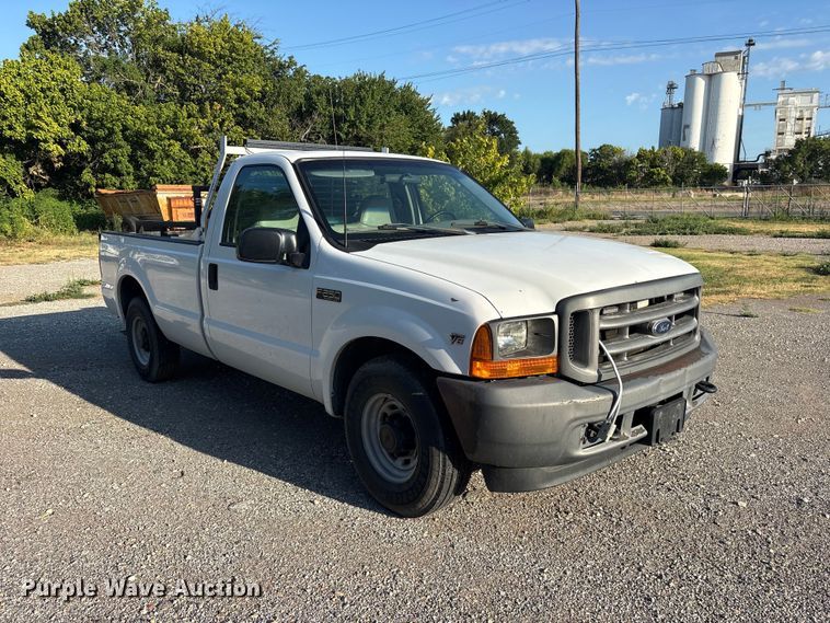 2001 Ford F250 Super Duty Pickup Truck - photo 3