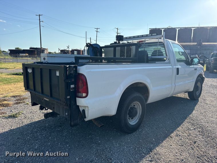 2001 Ford F250 Super Duty Pickup Truck - photo 5