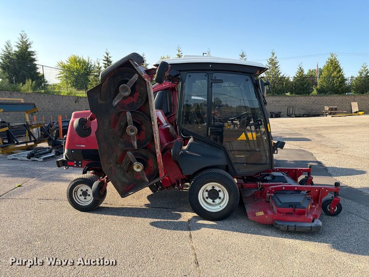 Toro Groundsmaster 5910 Lawn Mower - photo 4