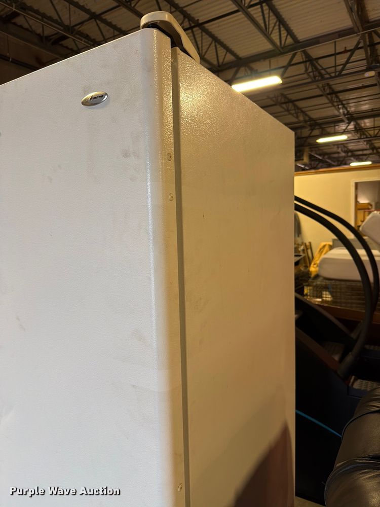(2) Refrigerators - photo 4