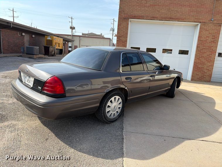2009 Ford Crown Victoria Police Interceptor - photo 5