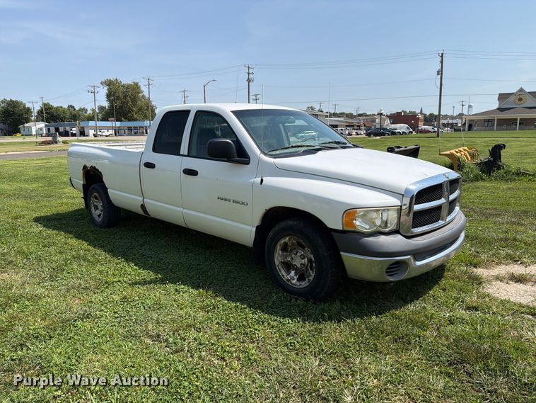 2002 Dodge Ram 1500 Ext. Cab Pickup Truck - photo 3
