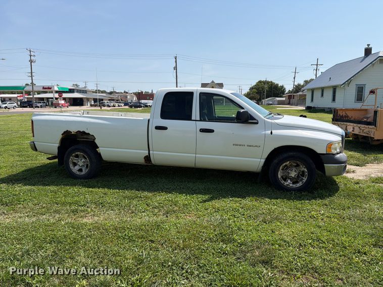 2002 Dodge Ram 1500 Ext. Cab Pickup Truck - photo 4