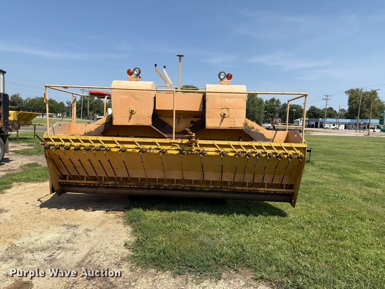 Etnyre Chip Spreader - photo 2