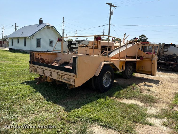 Etnyre Chip Spreader - photo 5