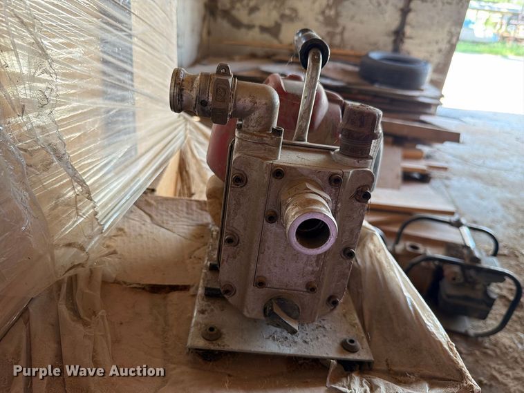 (2) Water Pumps - photo 4