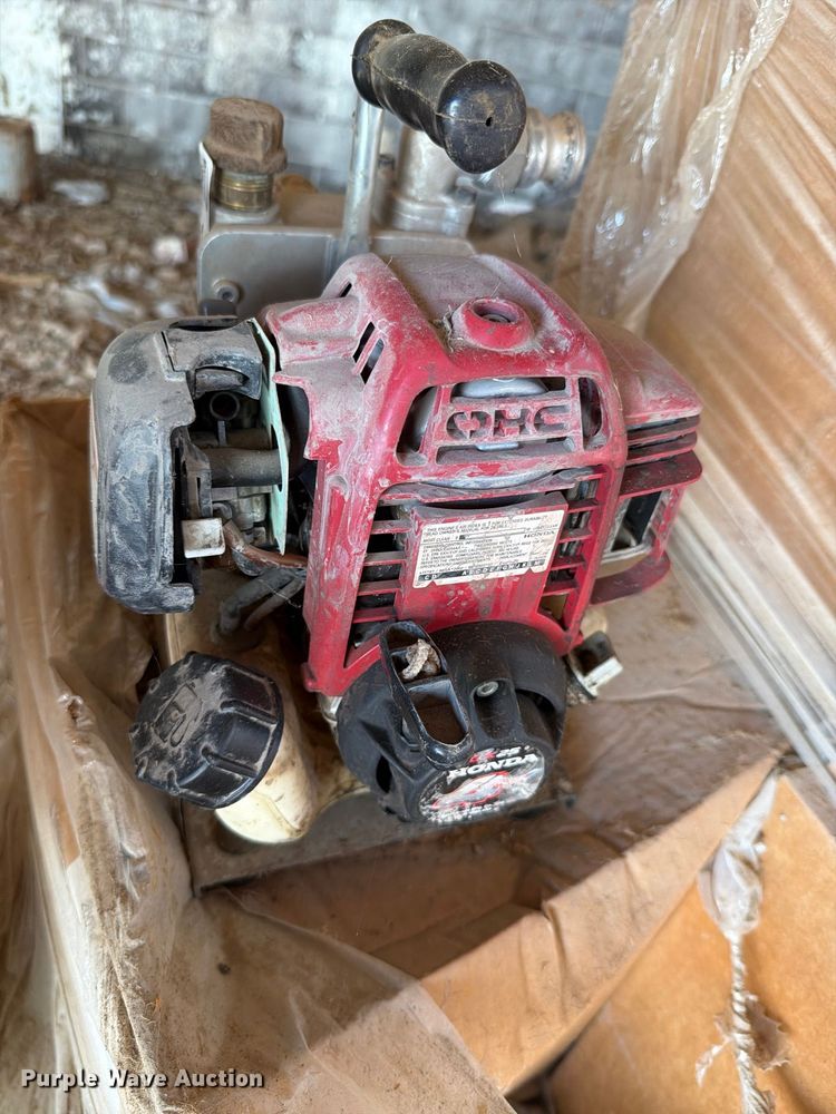 (2) Water Pumps - photo 5