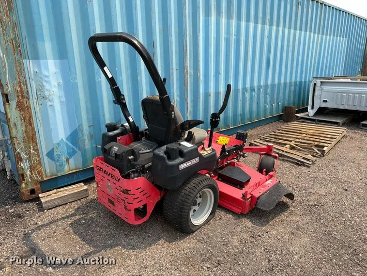 Gravely 991117 ZTR Lawn Mower - photo 5