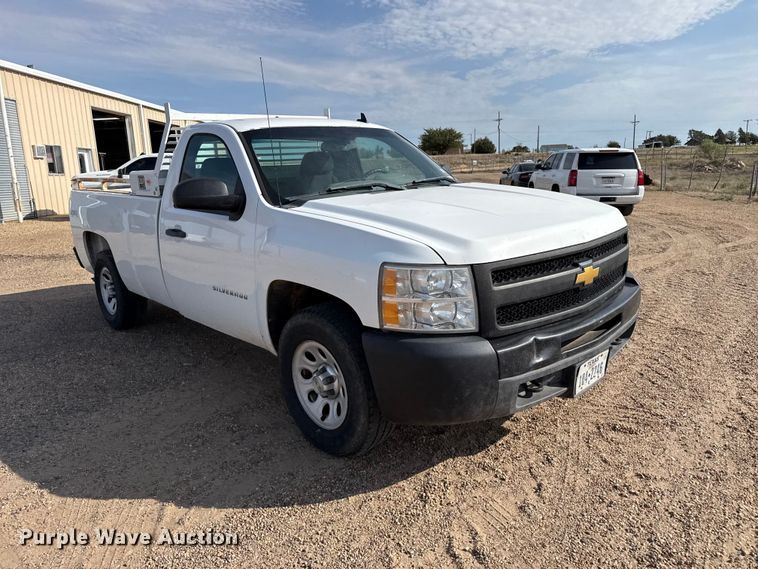 2012 Chevrolet Silverado 1500 Pickup Truck - photo 3