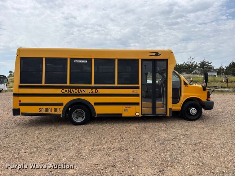 2016 Chevrolet School Bus - photo 4