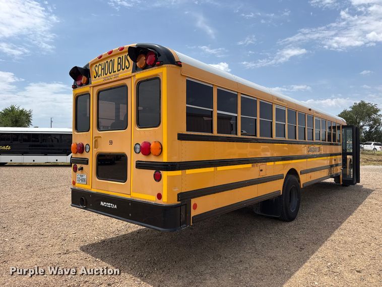 2014 IC PB10500 School Bus - photo 5