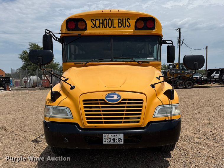 2017 BlueBird Vision School Bus - photo 2