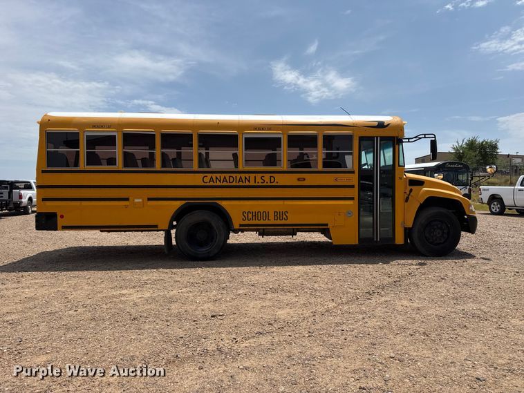 2017 BlueBird Vision School Bus - photo 4