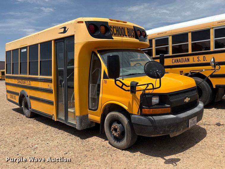 2014 Chevrolet School Bus - photo 3