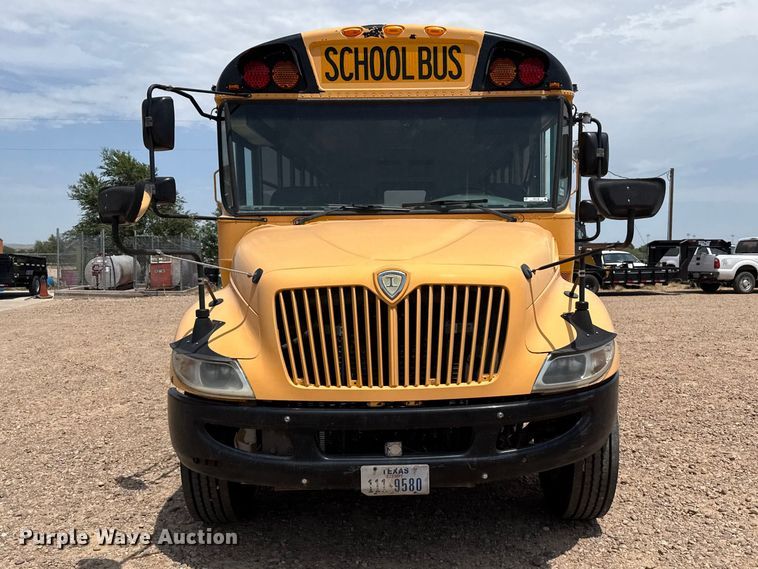 2012 IC PB10500 School Bus - photo 2