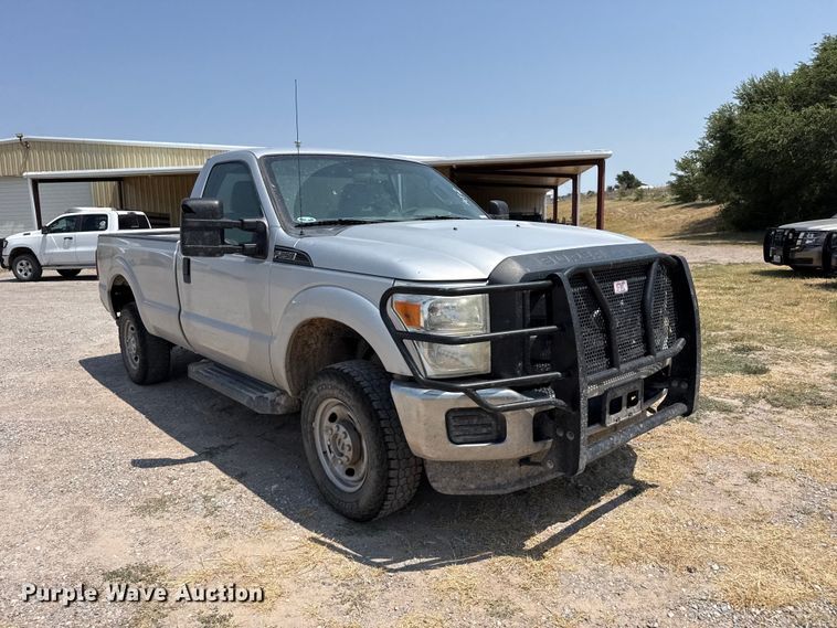 2015 Ford F250 Super Duty Pickup Truck - photo 3