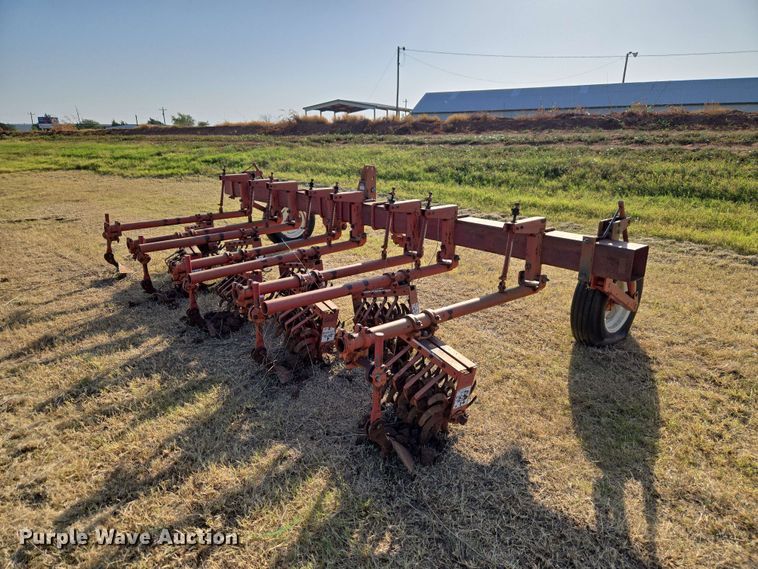 Bush Hog 6400 Row Crop Cultivator - photo 3