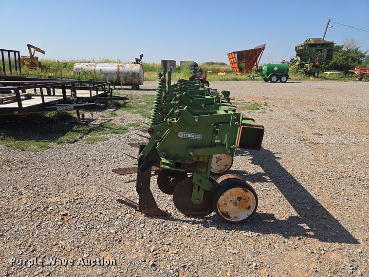 Wetherell 2700 Row Crop Cultivator - photo 2