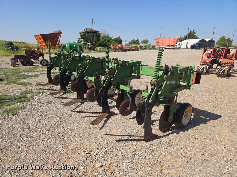 Wetherell 2700 Row Crop Cultivator - photo 3