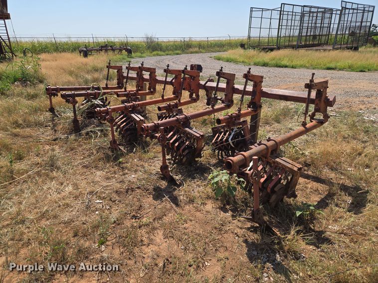 Row Crop Cultivator - photo 3