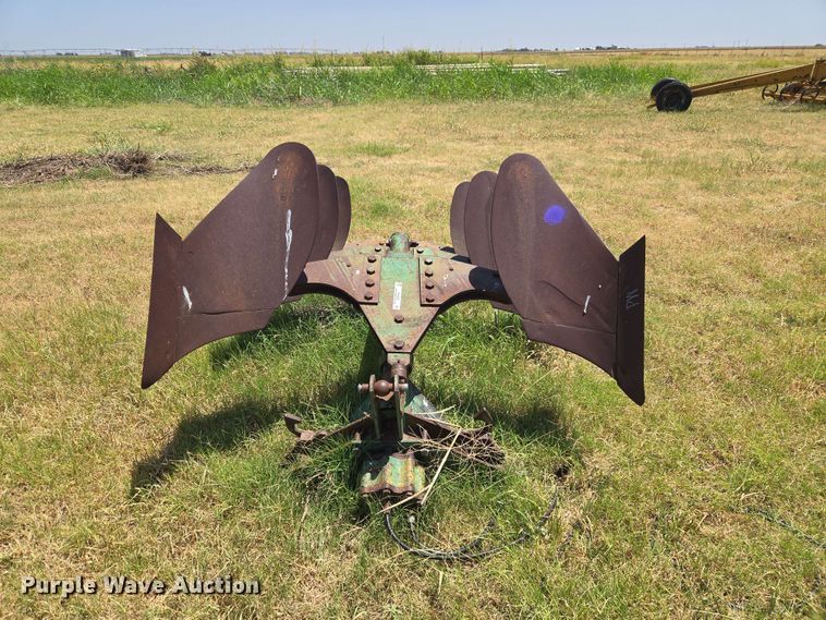 Six Bottom Two Way Plow - photo 2