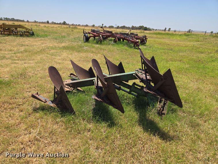 Six Bottom Two Way Plow - photo 4