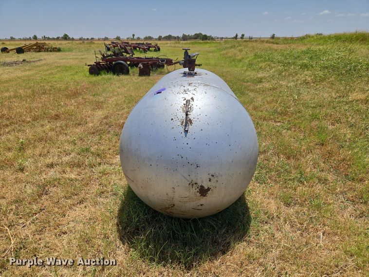 1949 Trinity Steel Co. Propane Tank - photo 2