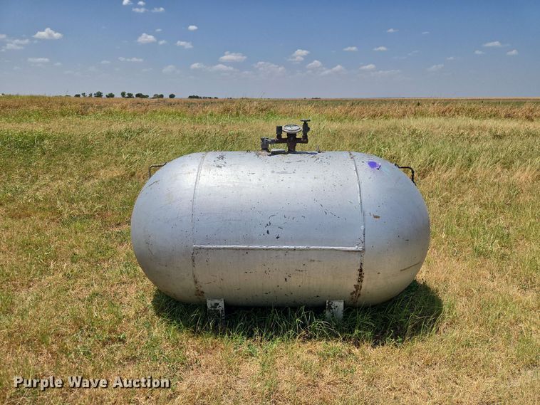 1949 Trinity Steel Co. Propane Tank - photo 4