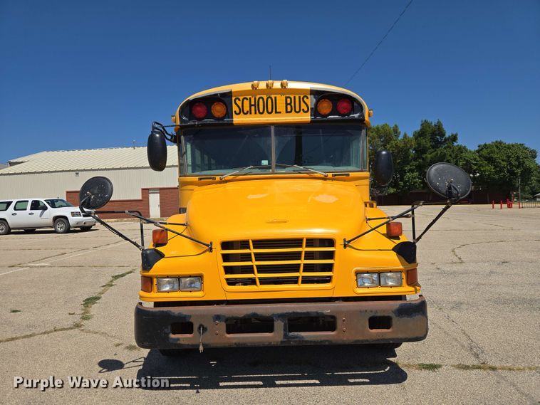 2006 Blue Bird BB Conventional School Bus - photo 2