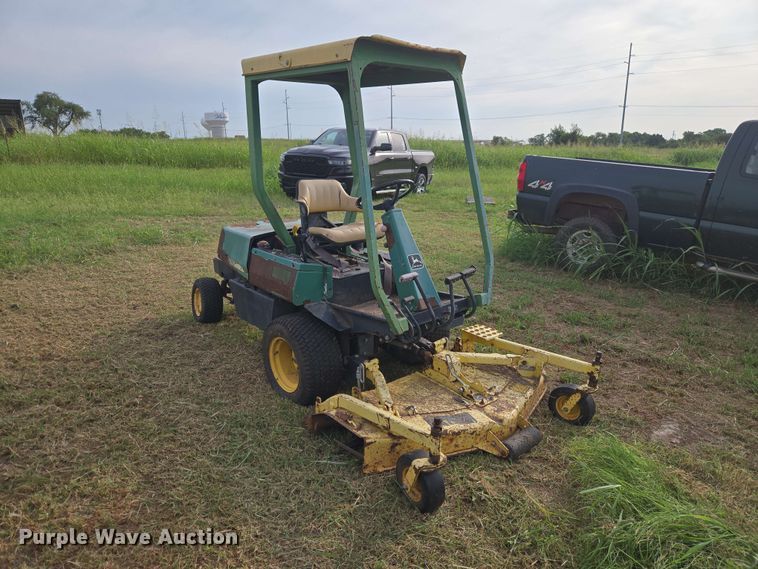 John Deere F935 Lawn Mower - photo 3