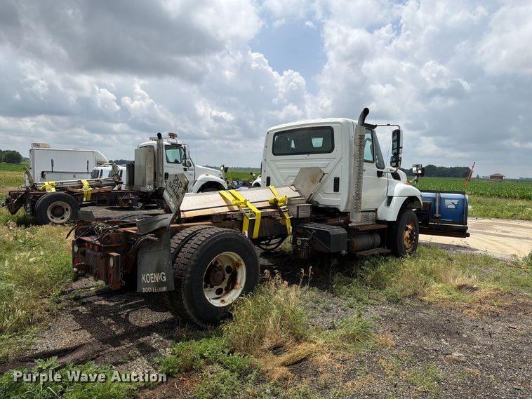 2013 International WorkStar 7400 Truck Cab And Chassis - photo 5