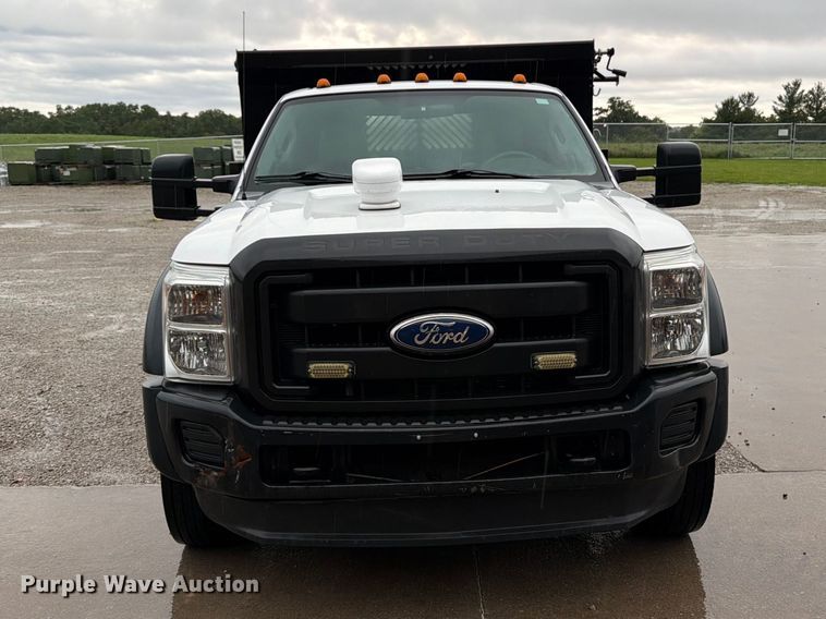 2011 Ford F550 Super Duty Dump Truck - photo 2