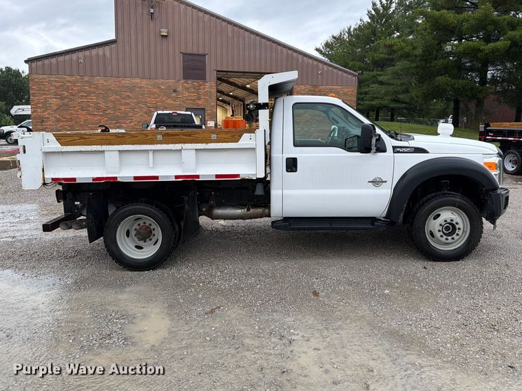 2016 Ford F550 Super Duty Dump Truck - photo 4