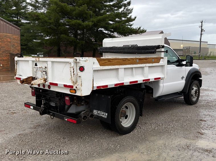 2016 Ford F550 Super Duty Dump Truck - photo 5