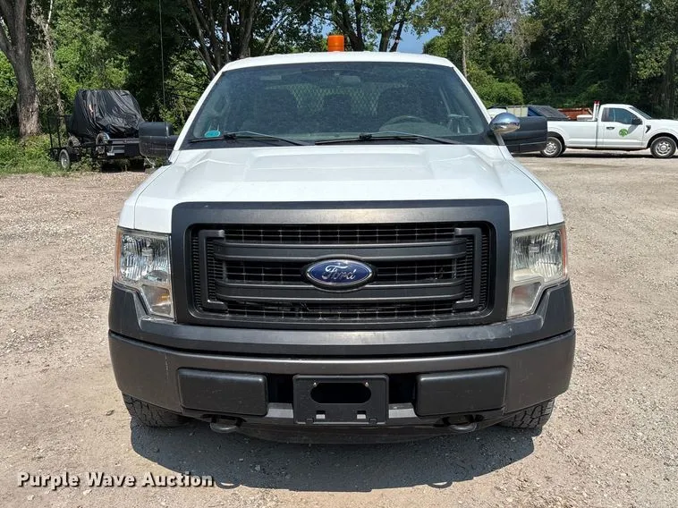2013 Ford F-150 Ext. Cab Pickup Truck - photo 2