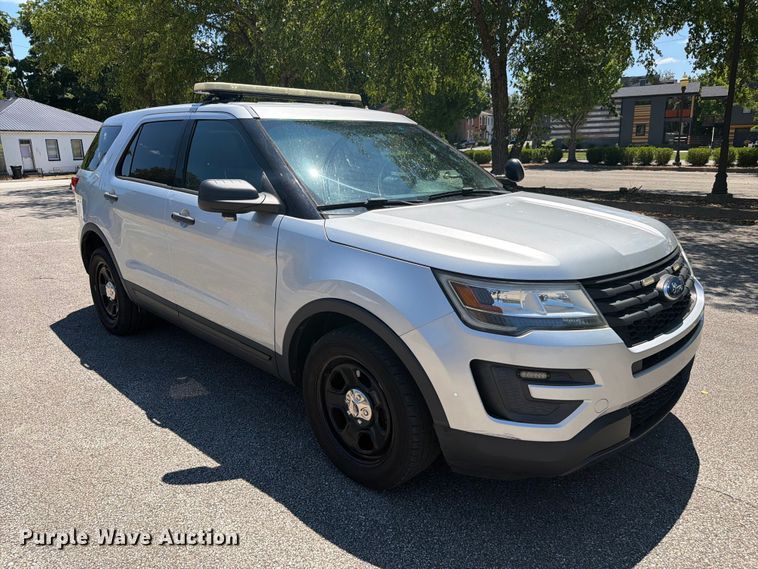 2016 Ford Explorer Police Interceptor SUV - photo 3