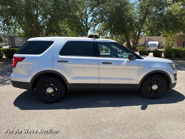 2016 Ford Explorer Police Interceptor SUV - photo 4