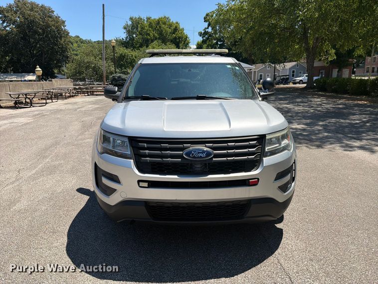 2017 Ford Explorer Police Interceptor SUV - photo 2