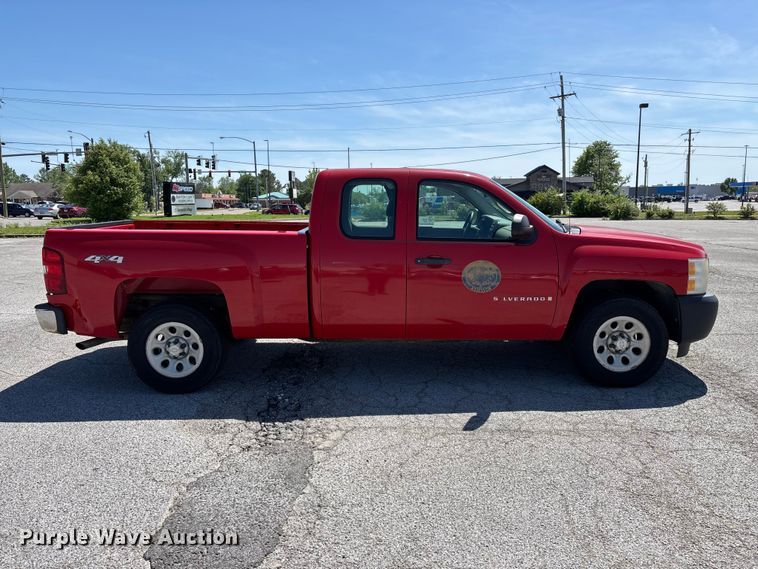 2008 Chevrolet Silverado 1500 Ext. Cab Pickup Truck - photo 4