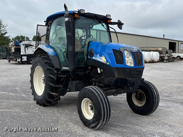2008 New Holland T6020 Tractor - photo 3