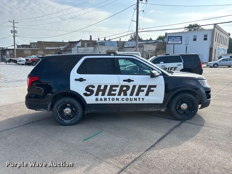 2016 Ford Explorer Police Interceptor SUV - photo 4