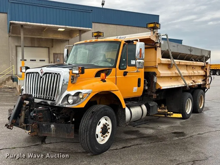 2010 International 7500 SFA Dump Truck