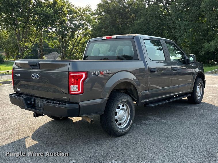 2016 Ford F150 XLT Crew Cab Pickup Truck - photo 5