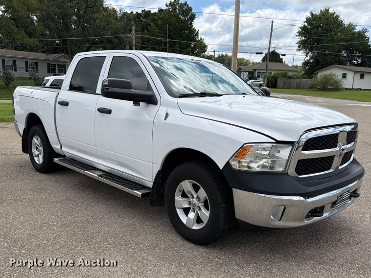 2013 RAM 1500 Crew Cab Pickup Truck - photo 3